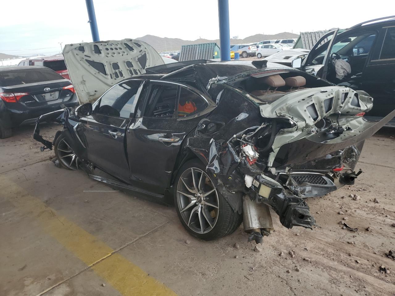 2020 Genesis G70 - Image 2