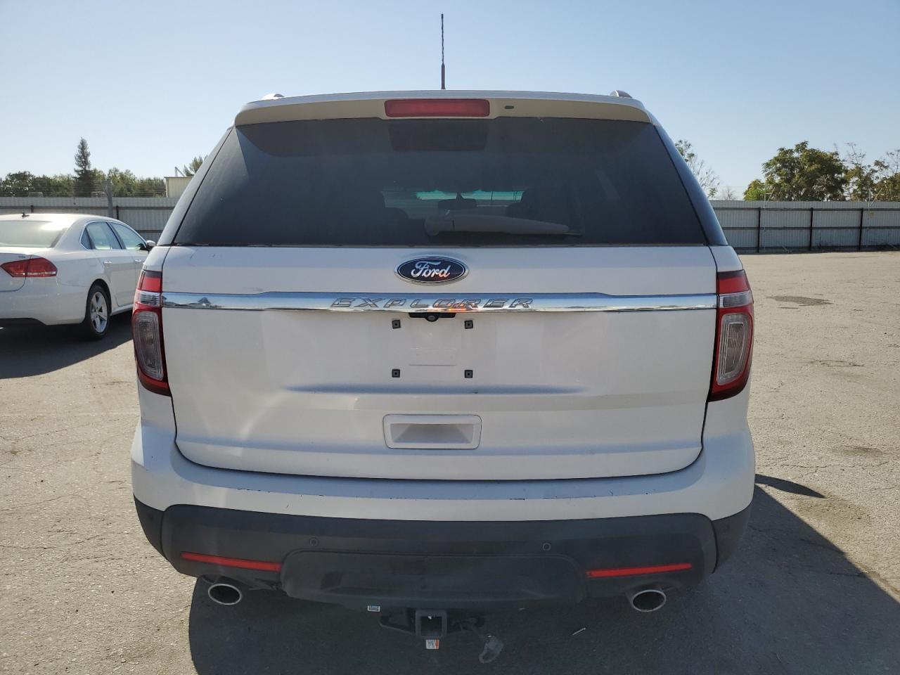 1FM5K7D88FGA93418 2015 Ford Explorer Xlt