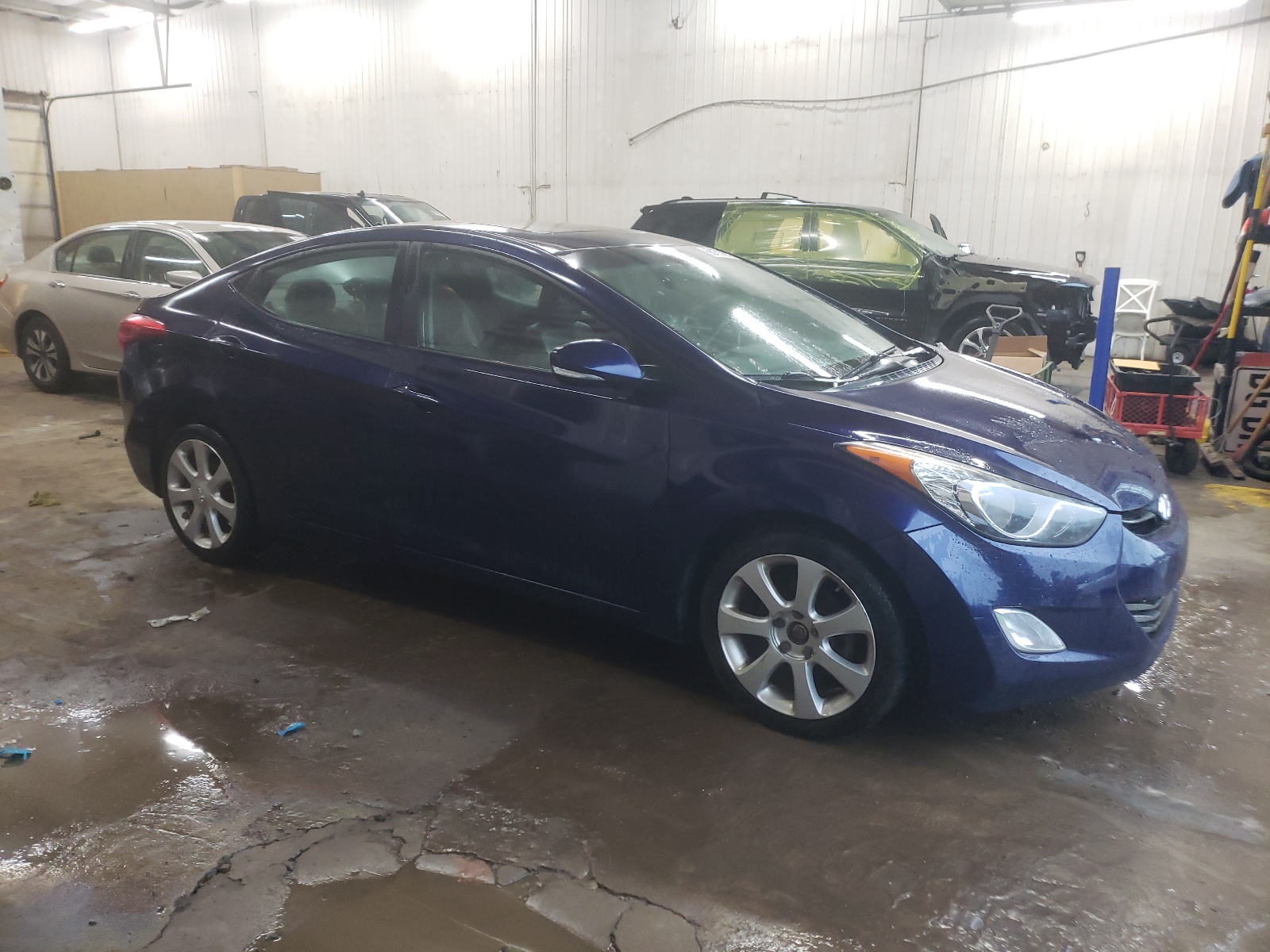 2013 Hyundai Elantra Gls vin: 5NPDH4AE6DH421886