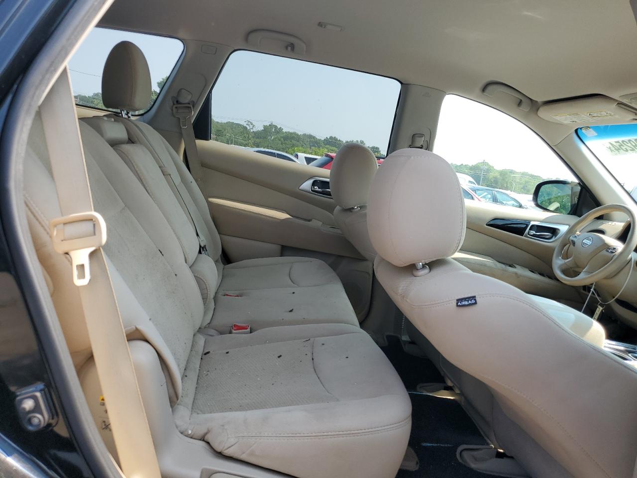 2015 Nissan Pathfinder S VIN: 5N1AR2MMXFC695822 Lot: 64909254