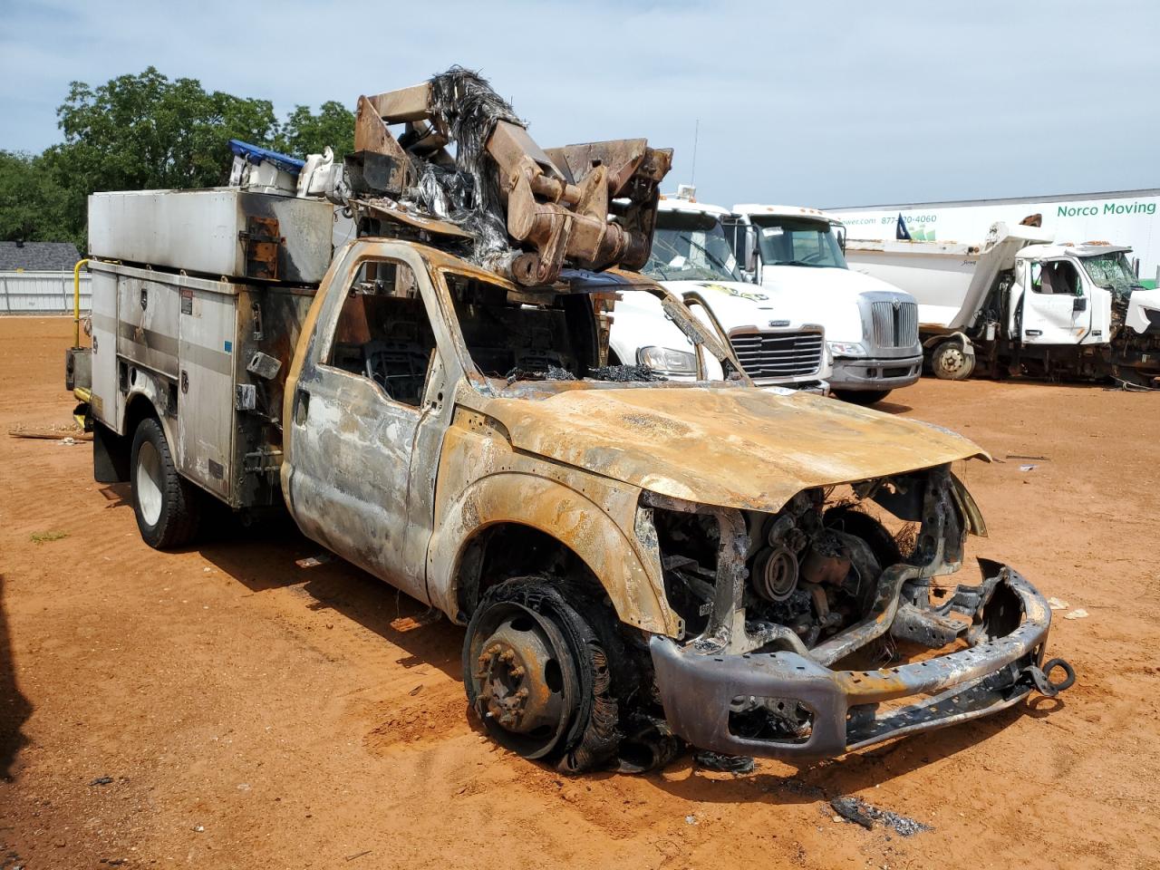 Longview, TX에서 판매 중인 2016 Ford F550 Super Duty - Burn