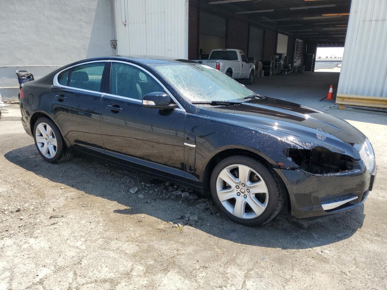 SAJWA05B09HR27176 2009 Jaguar Xf Luxury