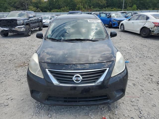 Седани NISSAN VERSA 2014 Чорний