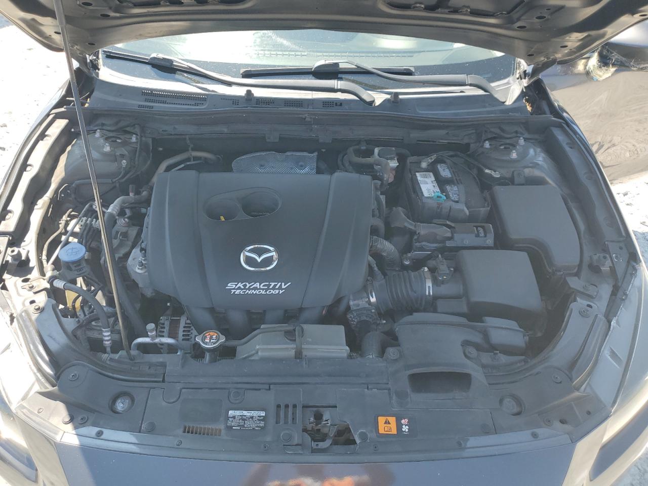 3MZBN1V33JM209120 2018 Mazda 3 Touring