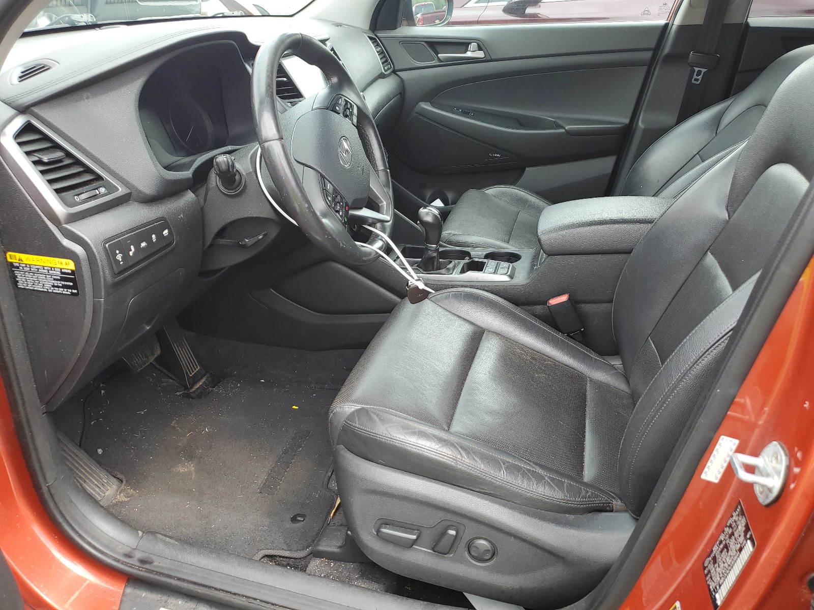 KM8J3CA2XJU608644 2018 Hyundai Tucson Value