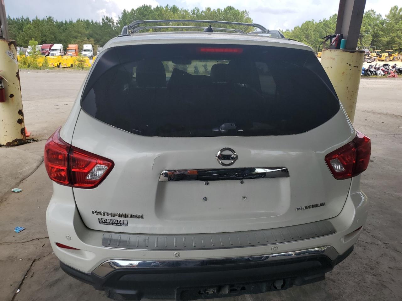 2018 Nissan Pathfinder S VIN: 5N1DR2MN7JC610594 Lot: 69635944