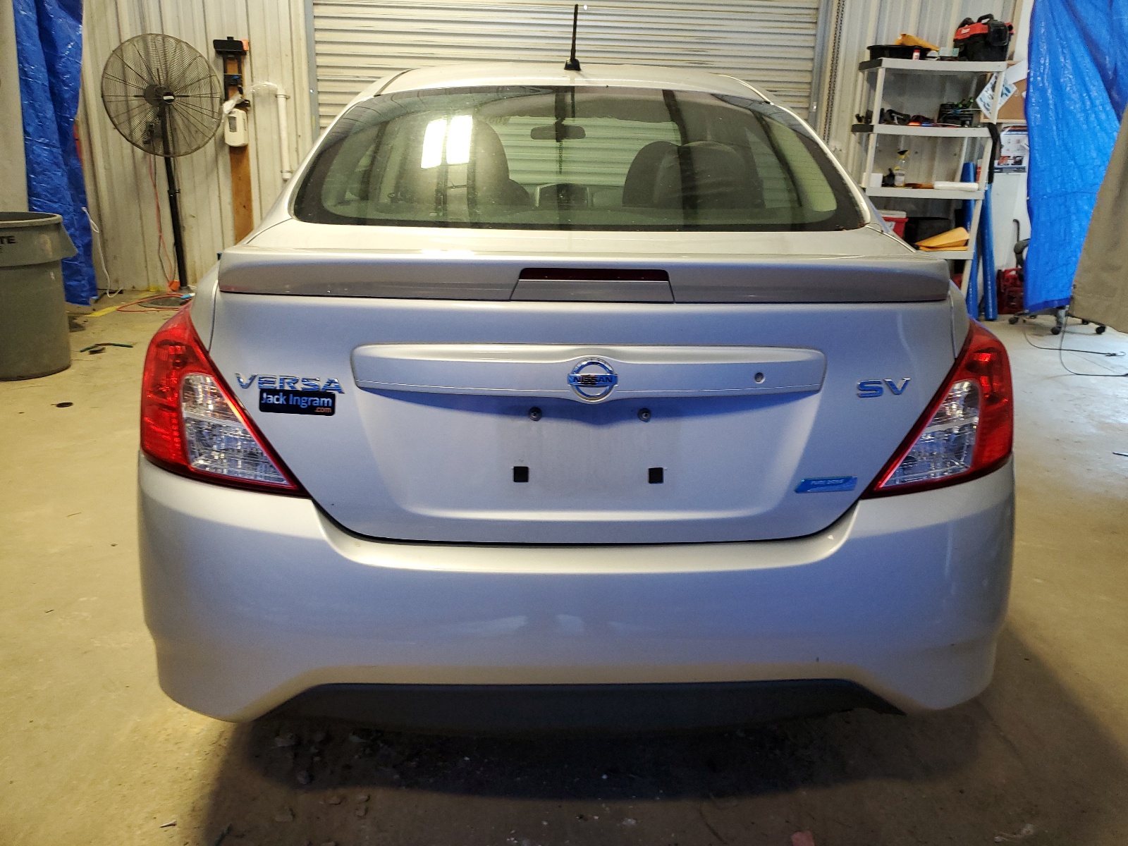 2016 Nissan Versa S vin: 3N1CN7AP7GL891648