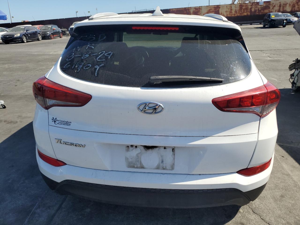 KM8J33A44JU655945 2018 Hyundai Tucson Sel