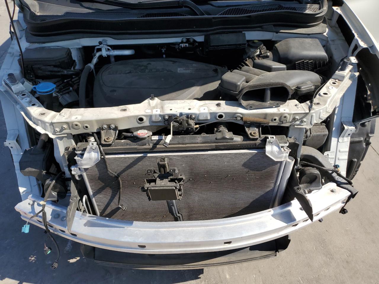 2017 Honda Pilot Touring VIN: 5FNYF5H90HB007271 Lot: 66835194