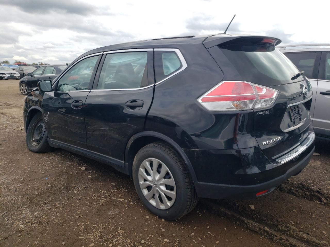 KNMAT2MV4GP638427 2016 NISSAN ROGUE - Image 2