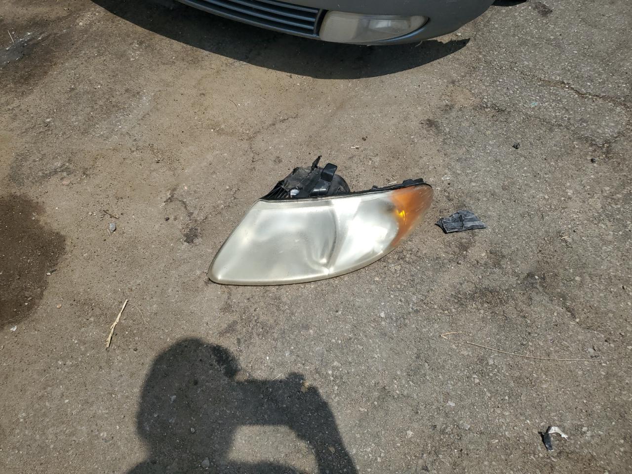 2004 Chrysler Town & Country Ex VIN: 2C4GP74LX4R579114 Lot: 66576314