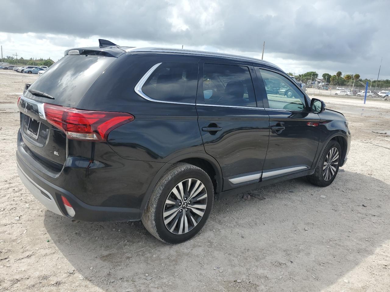 2020 Mitsubishi Outlander Se VIN: JA4AZ3A39LZ037918 Lot: 69932674