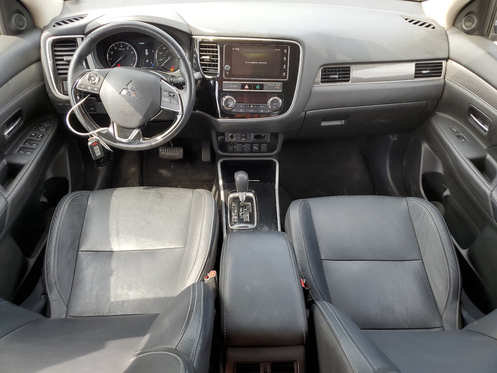 JA4AZ3A32KZ038455 2019 Mitsubishi Outlander Se