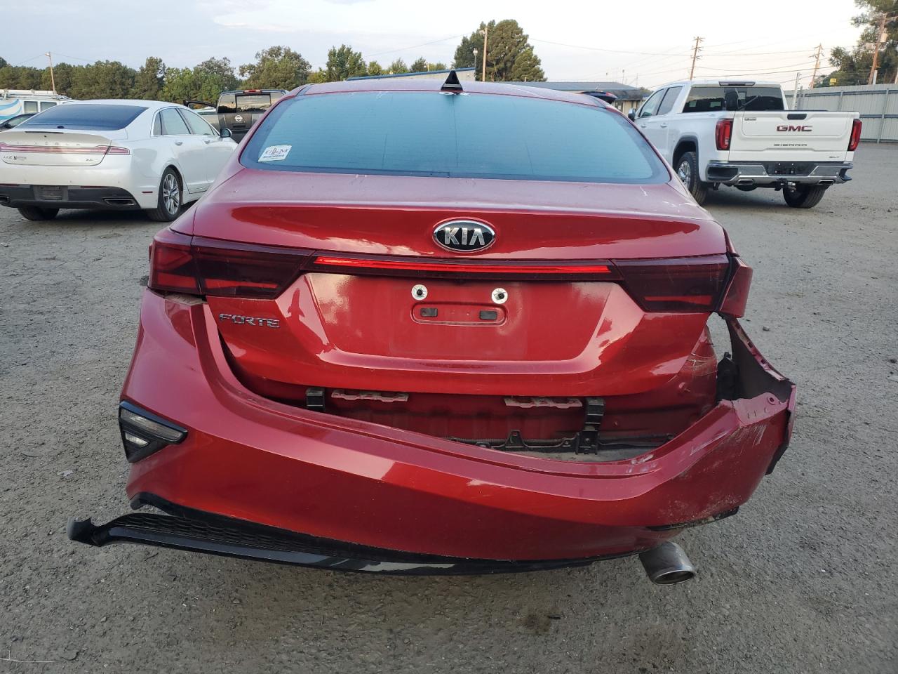 2019 Kia Forte Fe VIN: 3KPF24AD3KE137585 Lot: 69218884