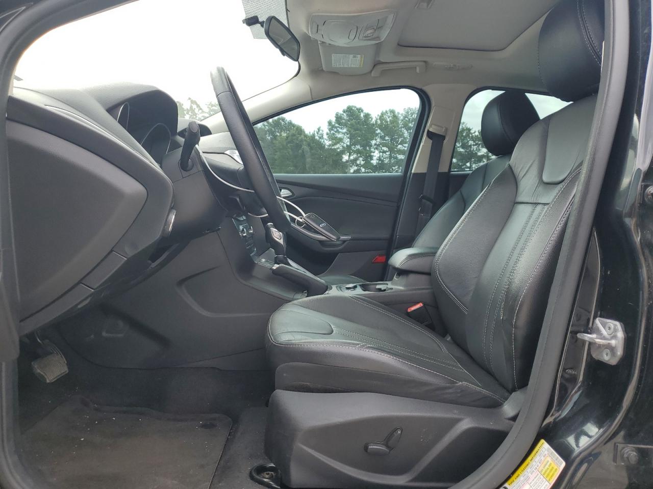 2014 Ford Focus Titanium VIN: 1FADP3N25EL349370 Lot: 68540244