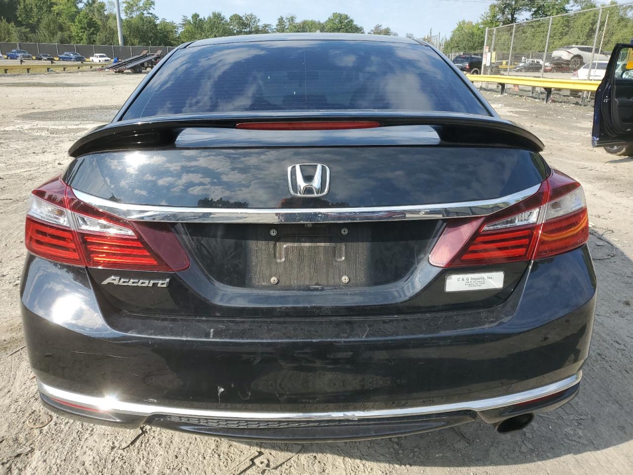 1HGCR2F35HA172810 2017 Honda Accord Lx