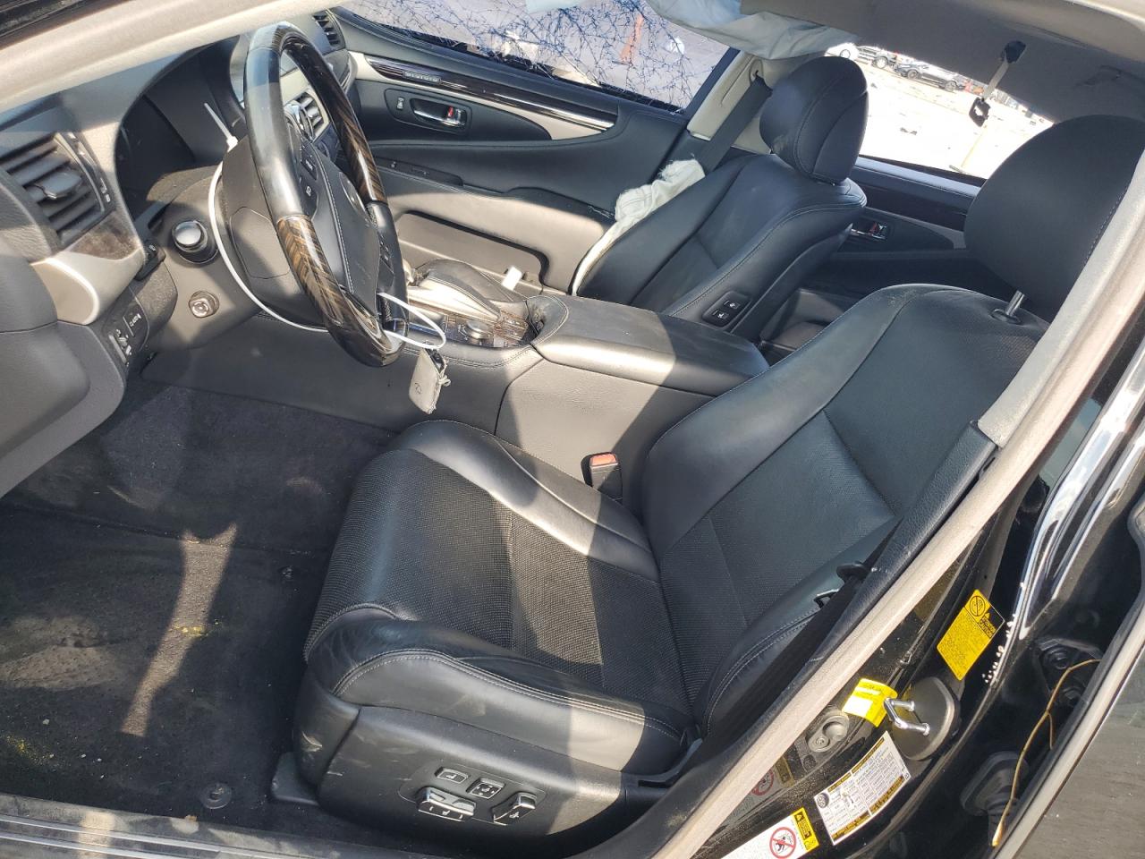 2015 Lexus Ls 460 VIN: JTHBL5EF5F5133969 Lot: 67261634