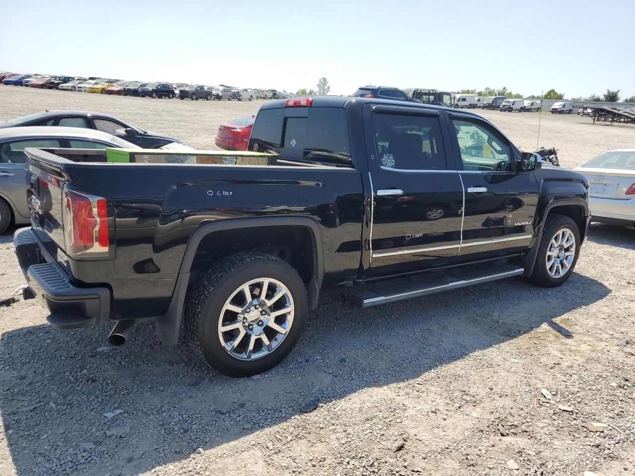 2017 GMC Sierra K1500 Denali VIN: 3GTU2PEJ5HG144432 Lot: 68807224