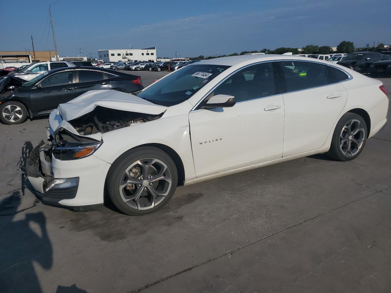 1G1ZD5ST9LF104724 2020 CHEVROLET MALIBU - Image 1