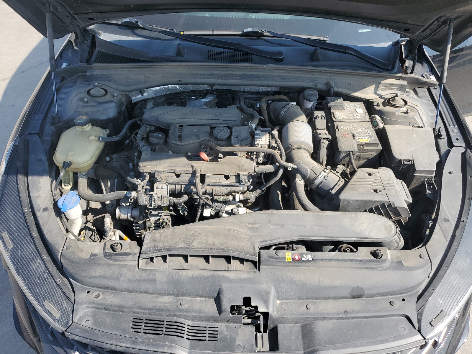 5XXG64J21NG093671 2022 Kia K5 Gt Line