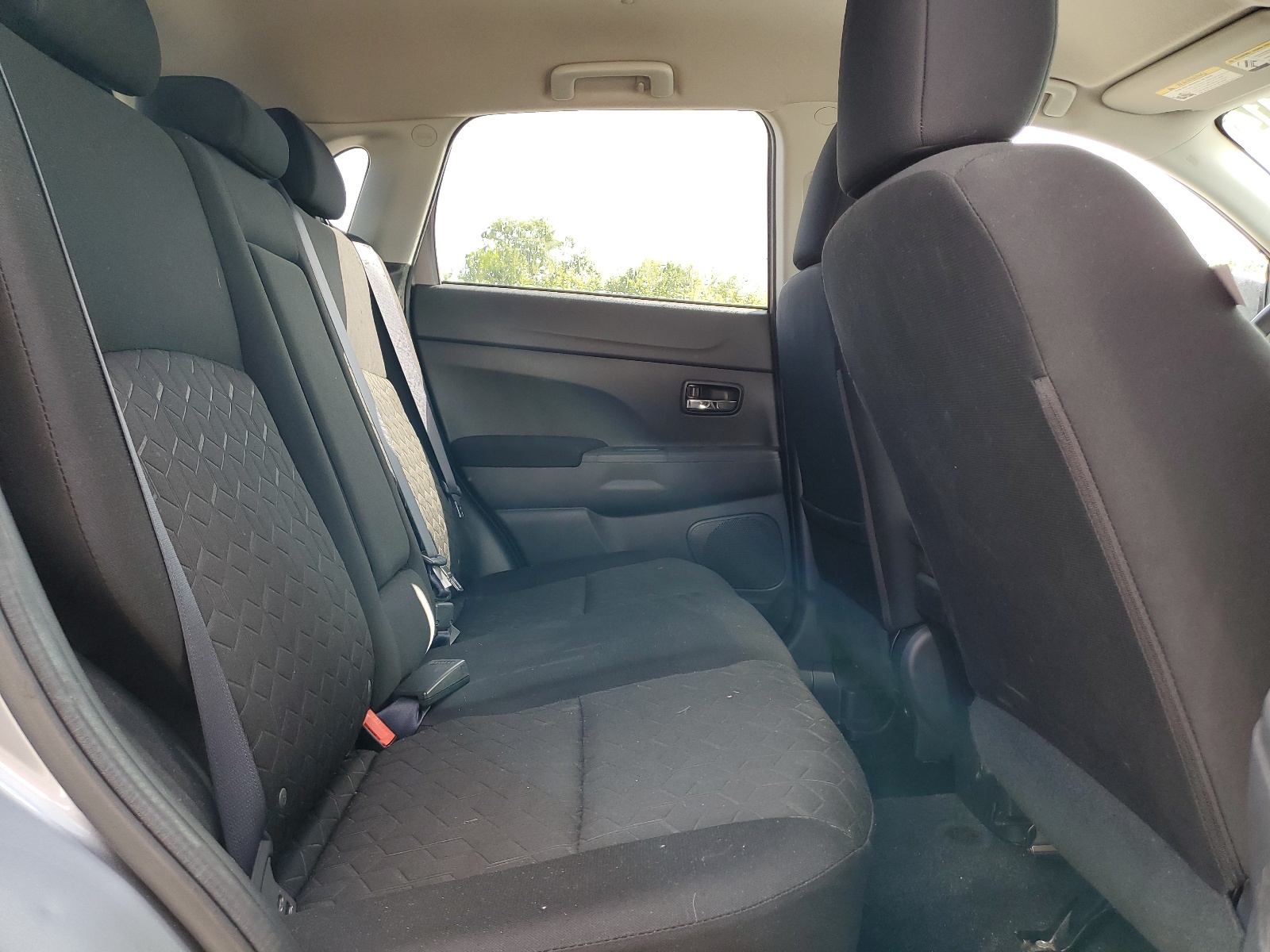 JA4AP3AU5LU001560 2020 Mitsubishi Outlander Sport Es