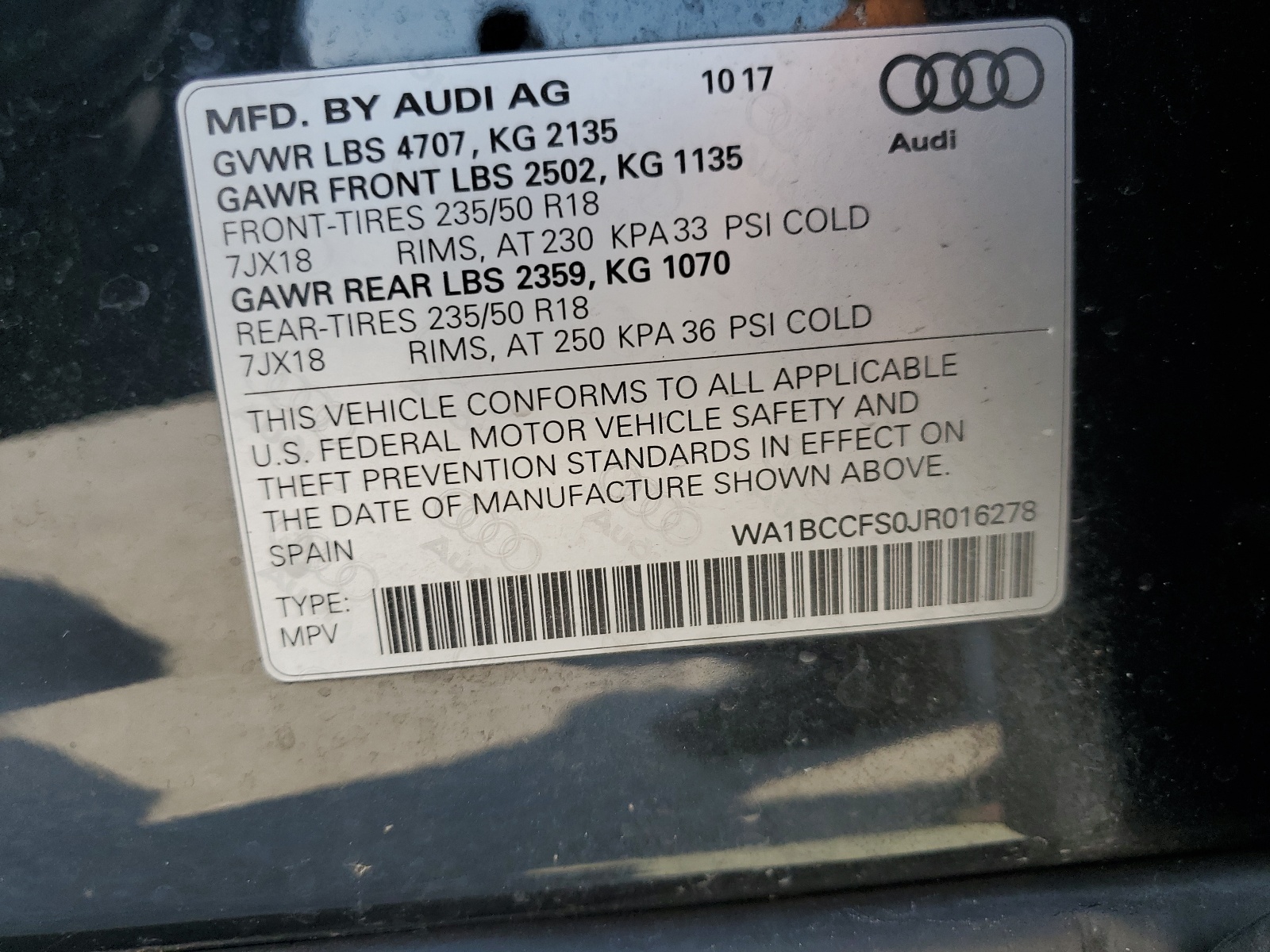 WA1BCCFS0JR016278 2018 Audi Q3 Premium