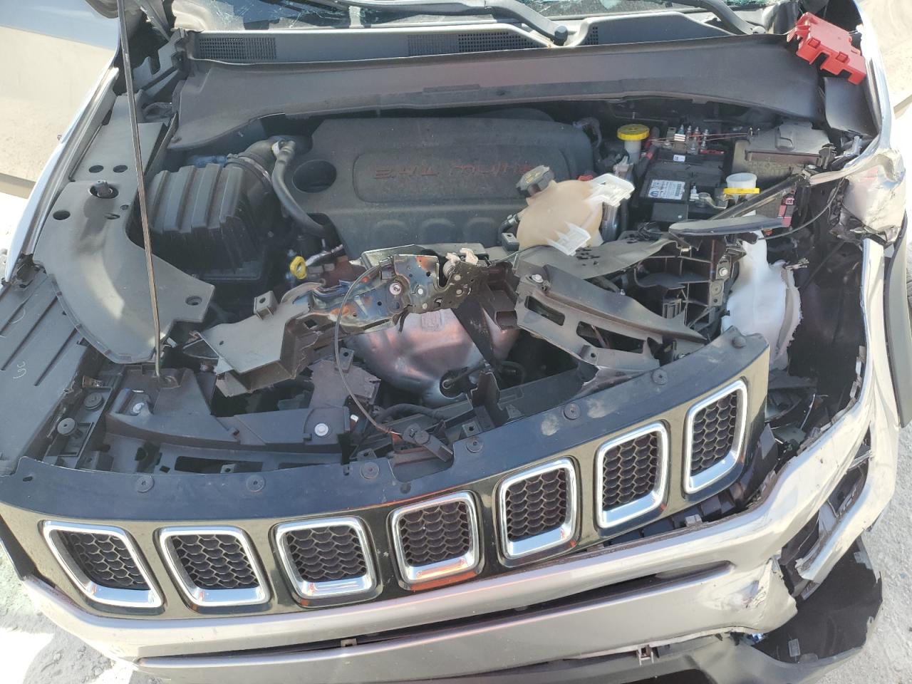 2020 Jeep Compass Latitude VIN: 3C4NJCBB4LT154737 Lot: 65803764