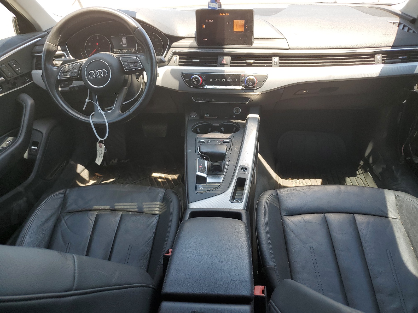 WAUGMAF45HN040931 2017 Audi A4 Ultra Premium