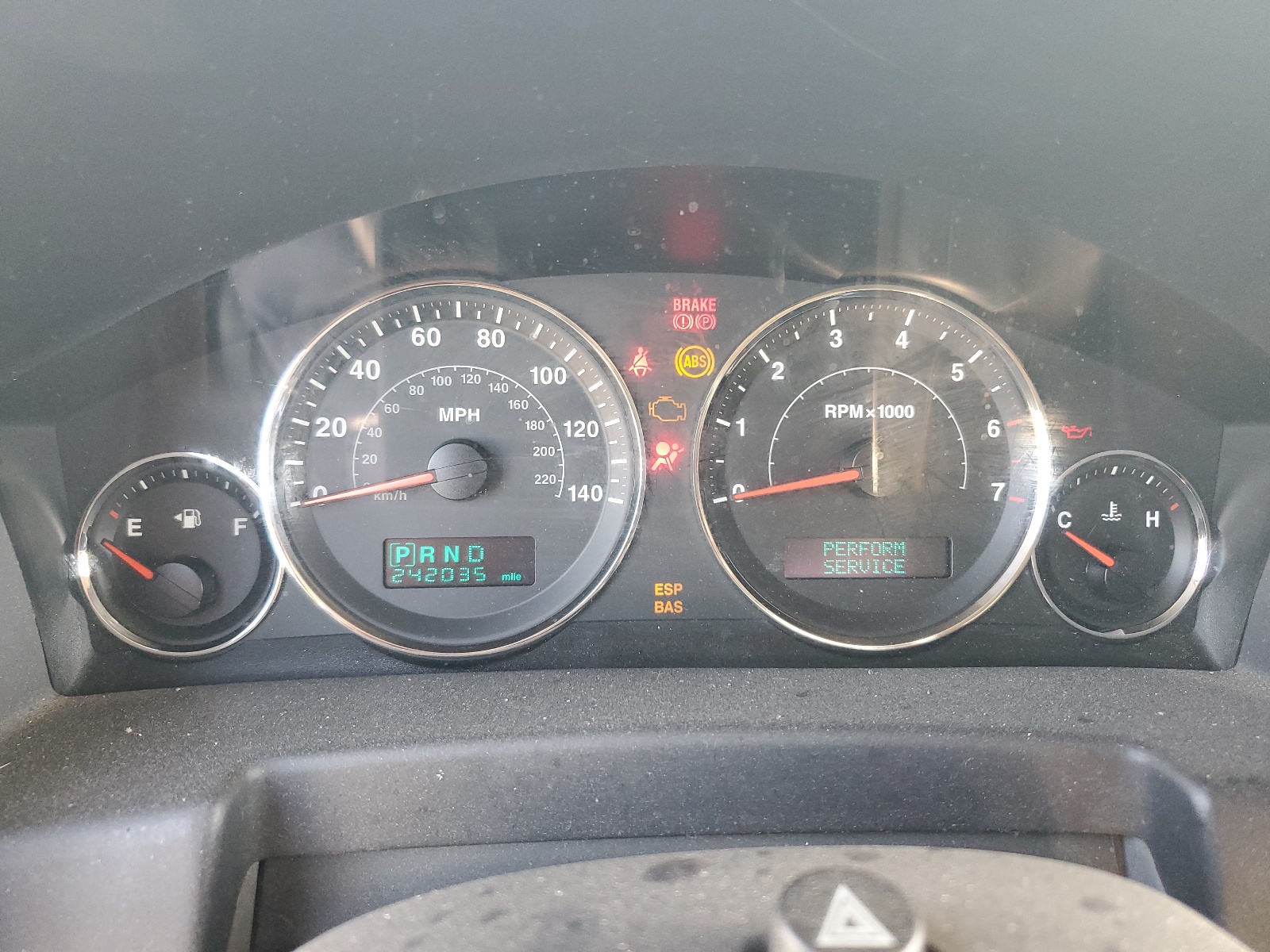 1J8HH48N17C548142 2007 Jeep Commander