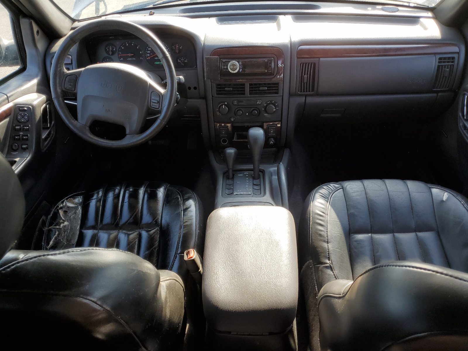 1J4GW58N8YC233476 2000 Jeep Grand Cherokee Limited