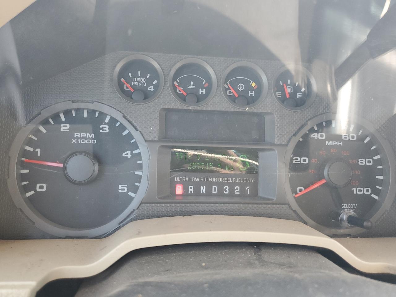 2008 Ford F250 - Image 9