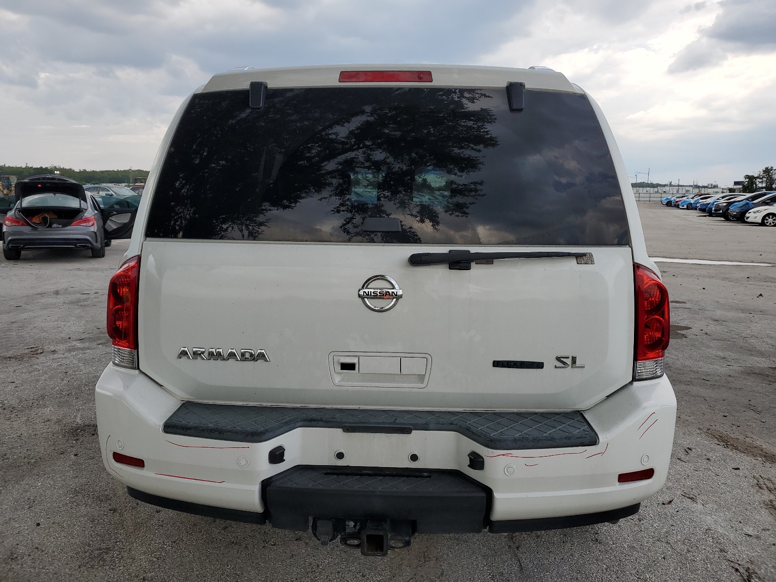 5N1BA0ND2BN622473 2011 Nissan Armada Sv