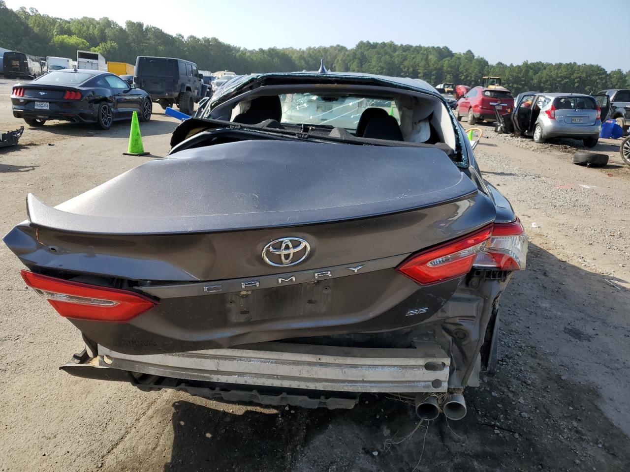 4T1B11HK1KU254177 2019 Toyota Camry L