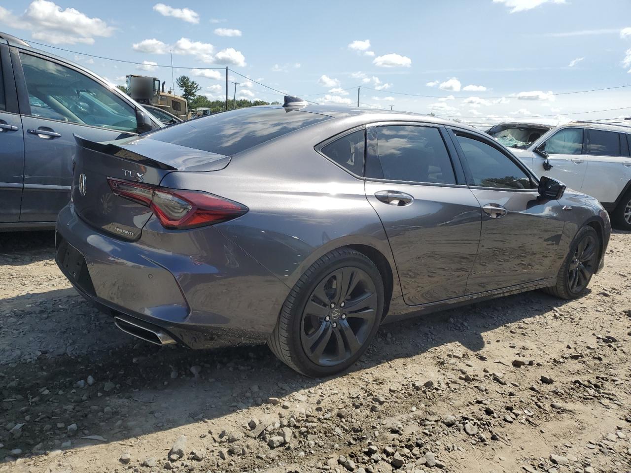 VIN 19UUB6F58MA004171 2021 ACURA TLX no.3