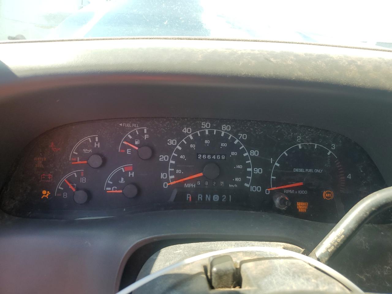 2000 Ford F350 Super Duty VIN: 1FTWW33F5YEC49905 Lot: 56674614