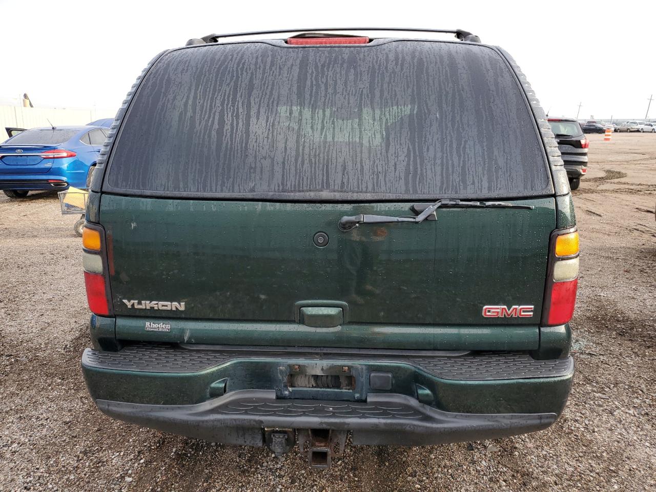 1GKEK63UX4J304667 2004 GMC Yukon Denali