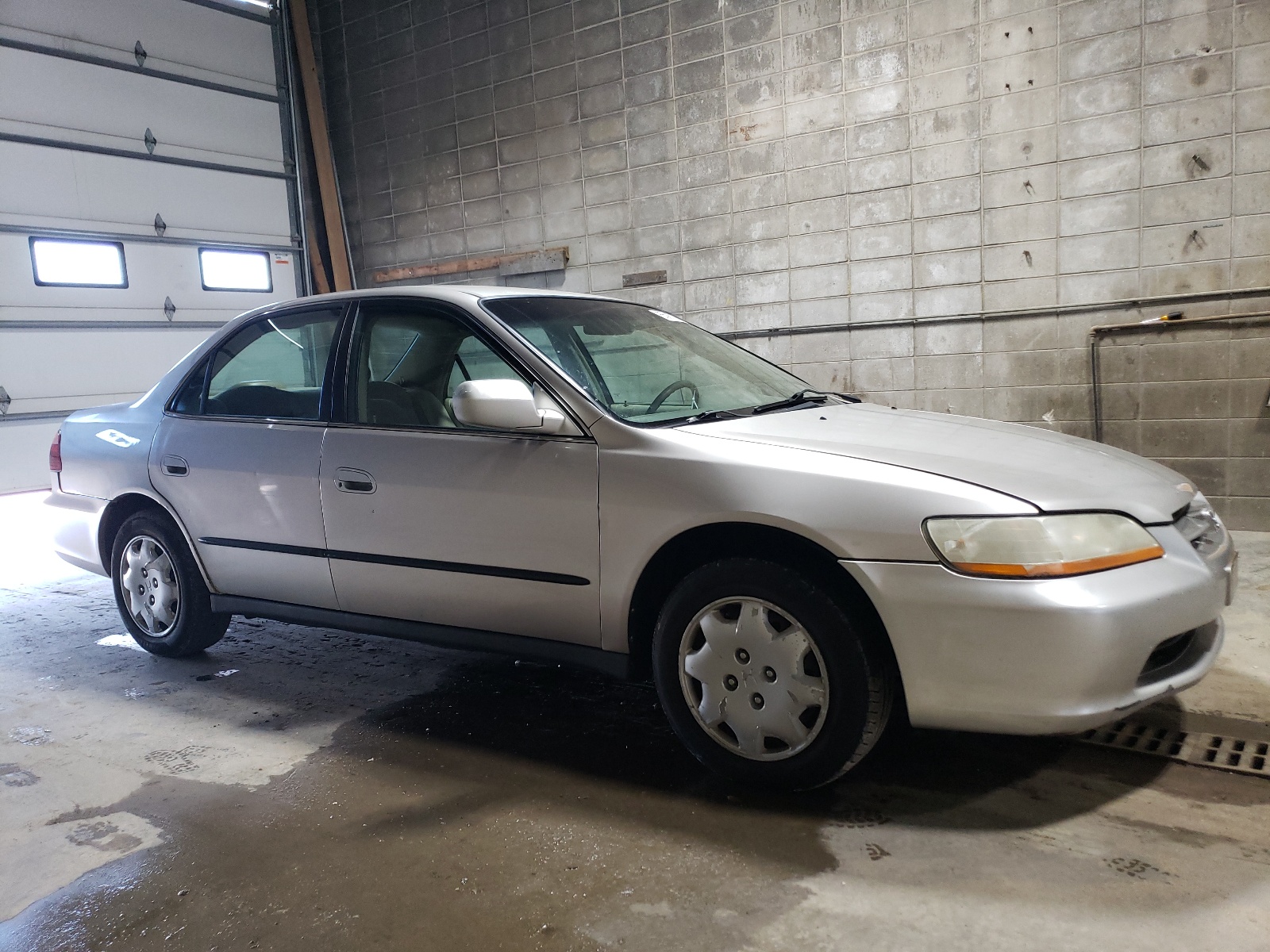 1HGCG5645XA121516 1999 Honda Accord Lx