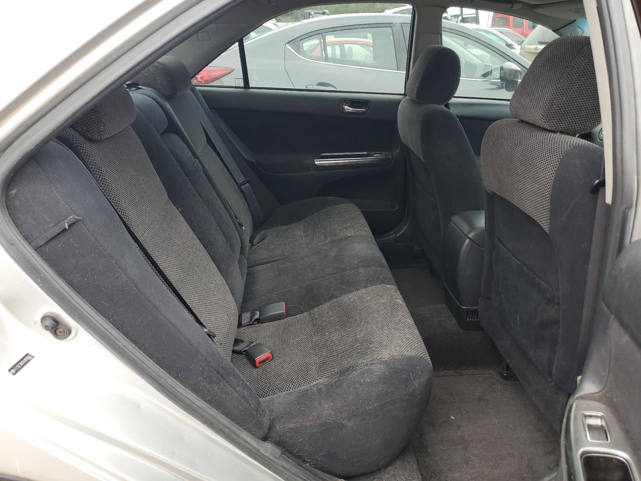 2004 Toyota Camry Le VIN: 4T1BE30K64U878667 Lot: 67323924