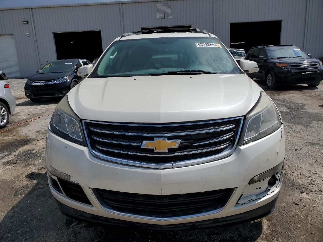 VIN 1GNKRGKD3EJ108290 2014 CHEVROLET TRAVERSE no.5