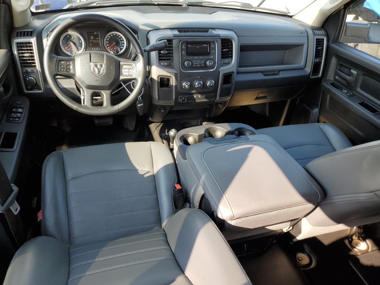 2017 Ram 3500 St VIN: 3C63RRGL3HG577370 Lot: 67970794