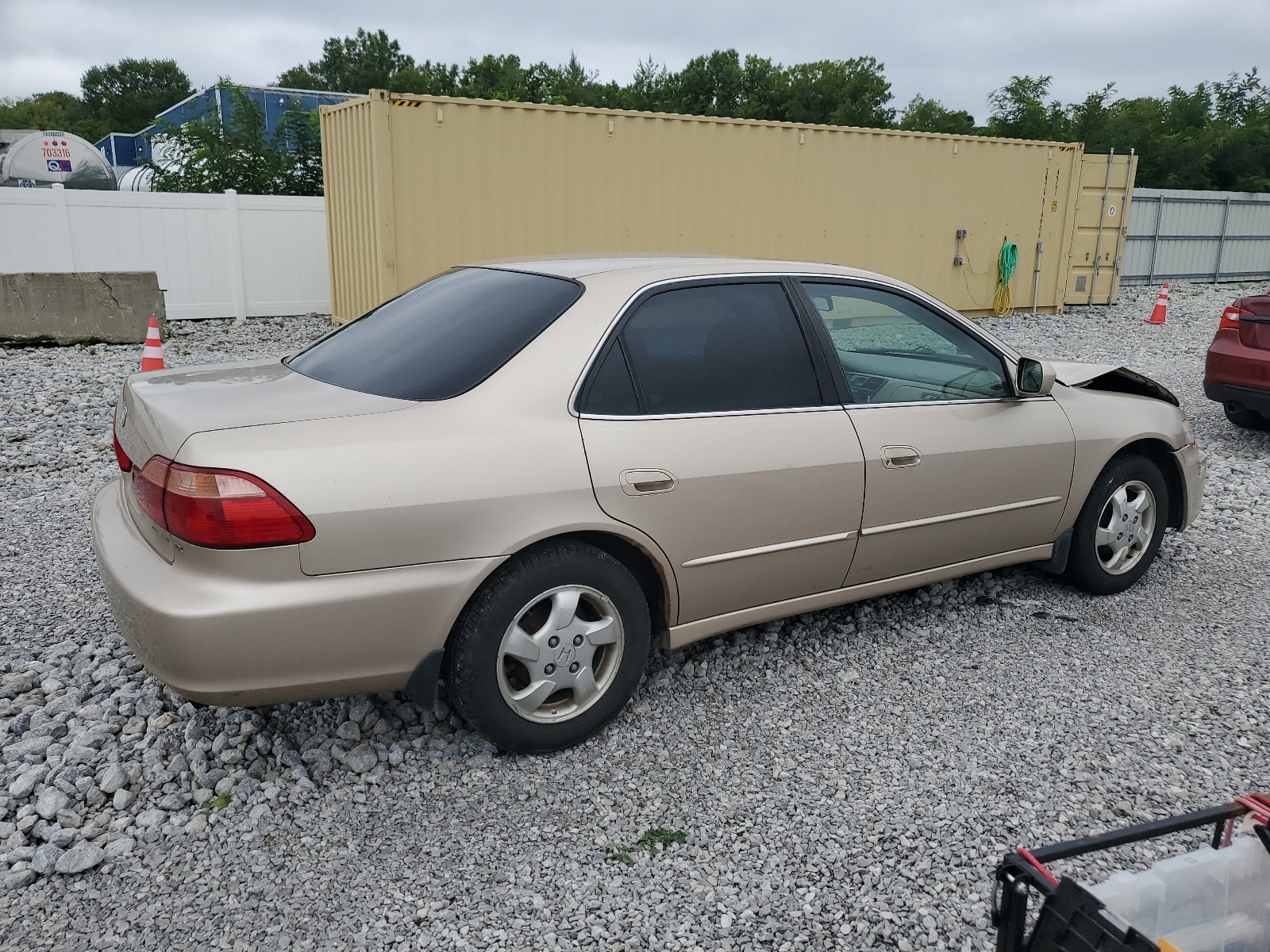 1HGCG5656YA100961 2000 Honda Accord Ex