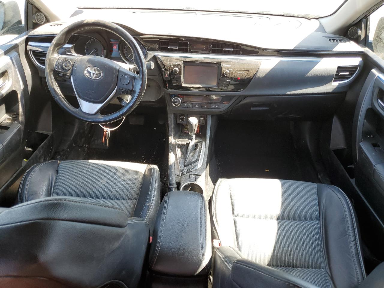 VIN 5YFBURHE5FP255971 2015 TOYOTA COROLLA no.8