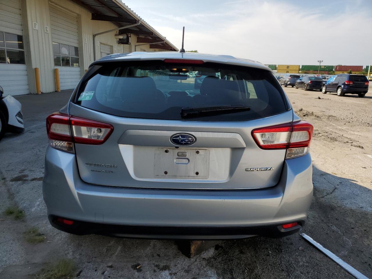 4S3GTAA64J3743601 2018 Subaru Impreza