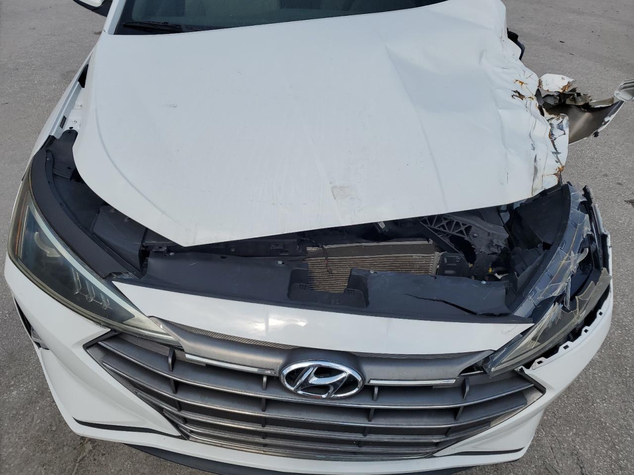 2019 Hyundai Elantra Sel VIN: 5NPD84LF2KH444309 Lot: 66428344