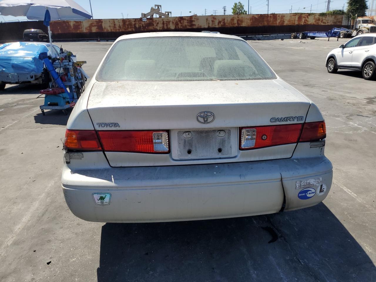 2000 Toyota Camry Ce VIN: 4T1BG22K6YU702547 Lot: 68538574