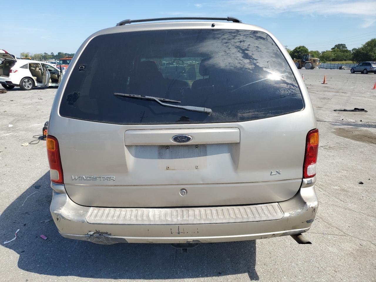 2FMZA51412BB01886 2002 Ford Windstar Lx