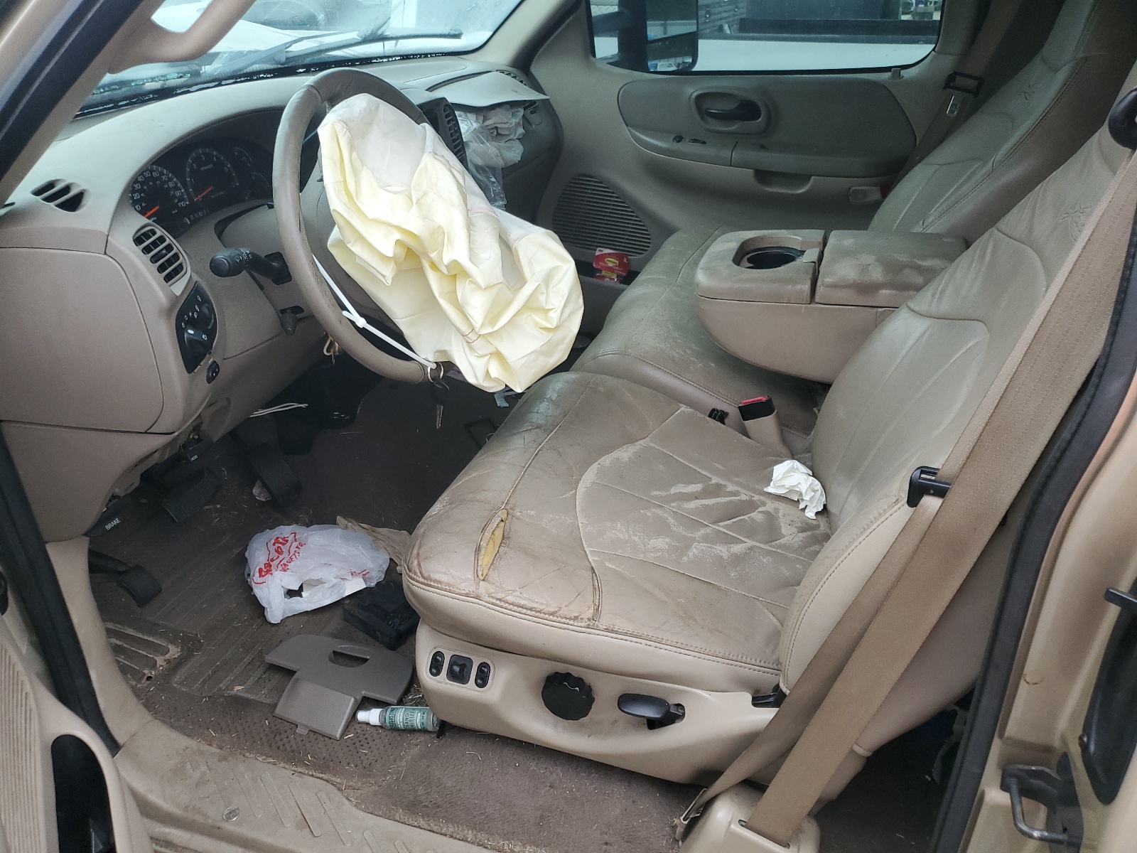 1FTRX18L7YNC33489 2000 Ford F150