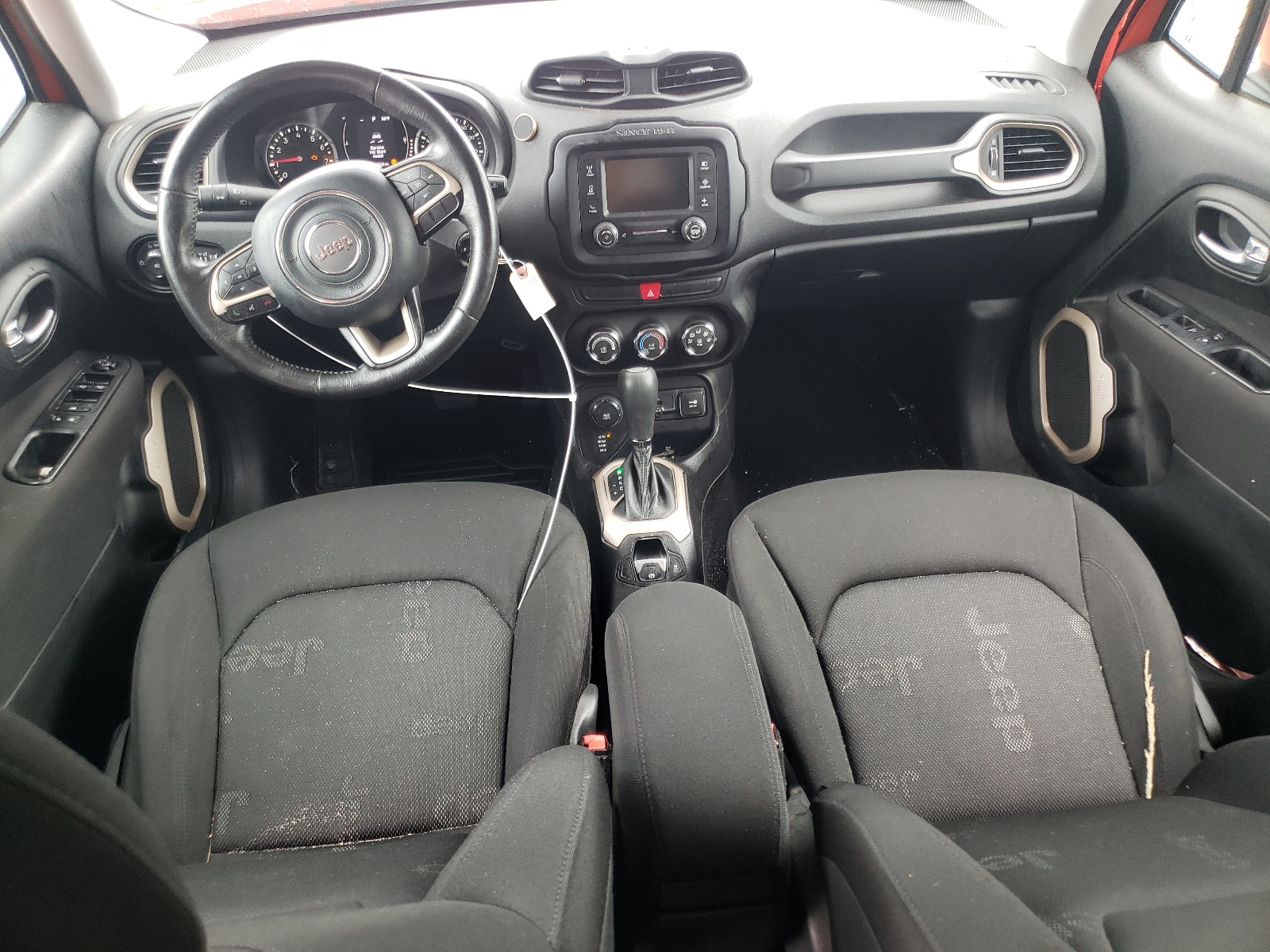 ZACCJBBT3FPC03996 2015 Jeep Renegade Latitude