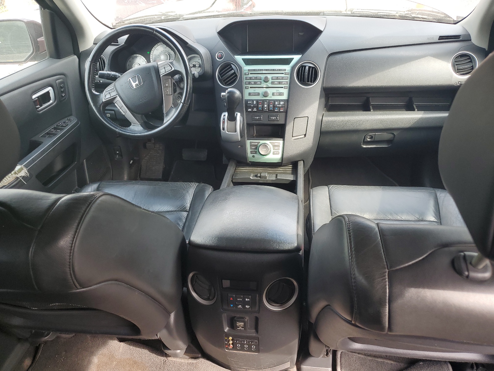 5FNYF38999B004715 2009 Honda Pilot Touring