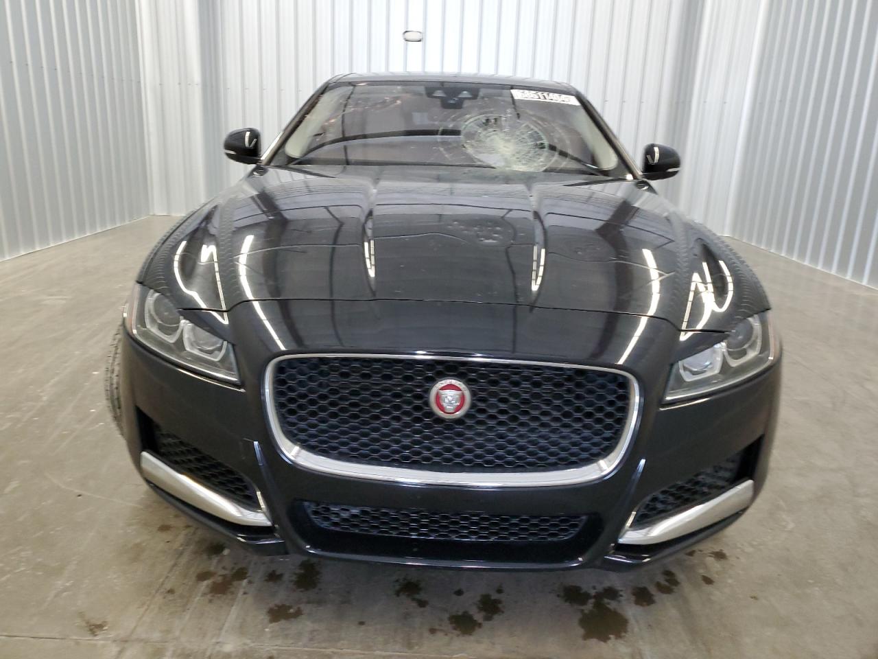 2017 Jaguar Xf VIN: SAJBR4BV0HCY33260 Lot: 68611404